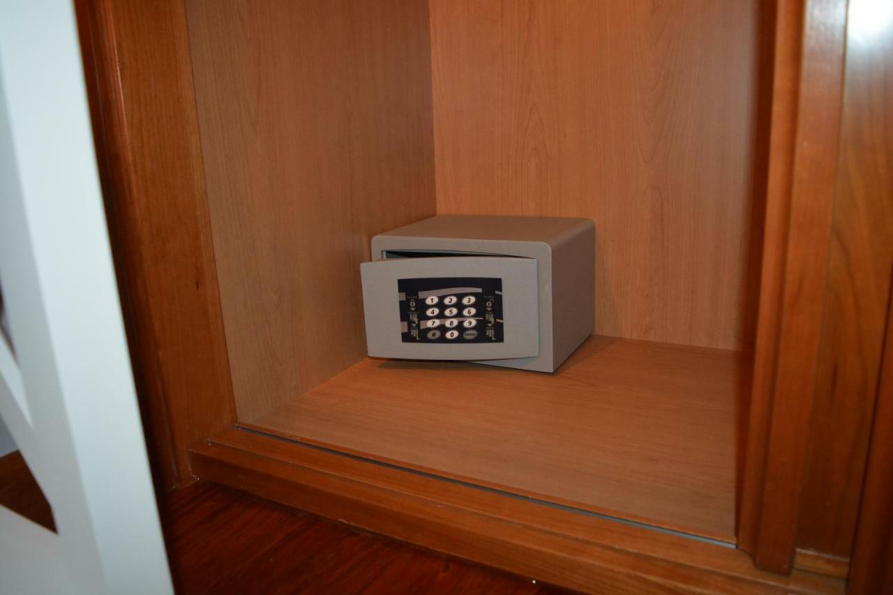 Apartamento Edificio Plaza Gran Via サラマンカ エクステリア 写真
